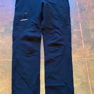 Patagonia Women’s Black pant